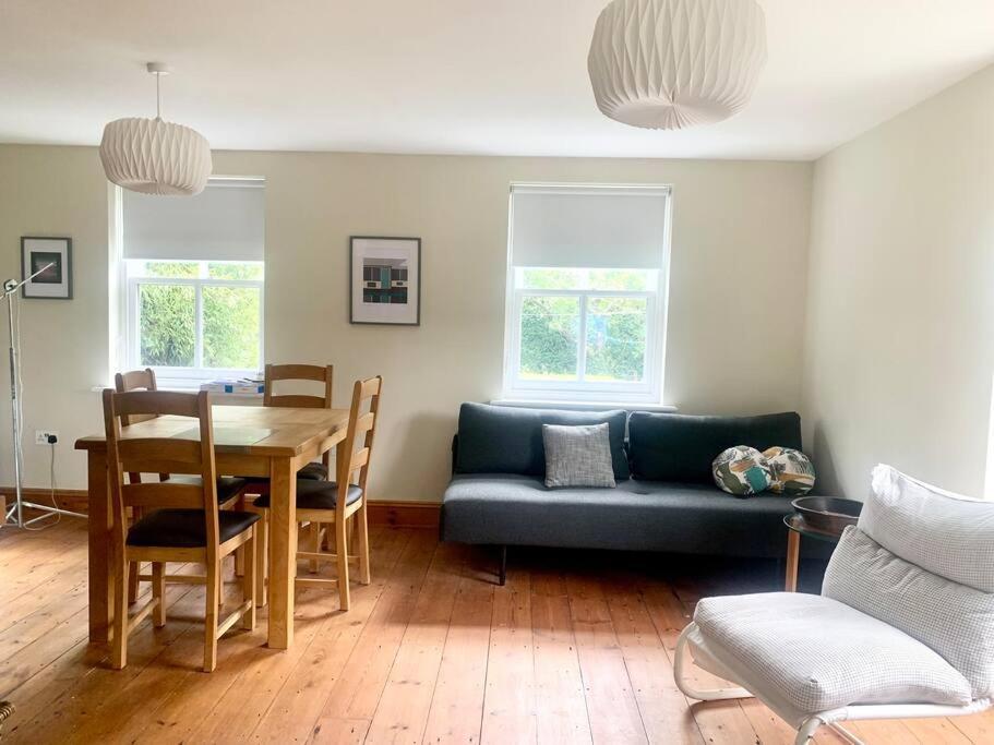 Delightful Ely House Bright And Warm With Cathedral View Apartment Екстериор снимка